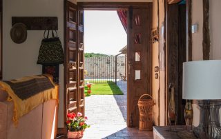 Ofertas mayo 2018. Casas rurales La Fuente. Segovia.